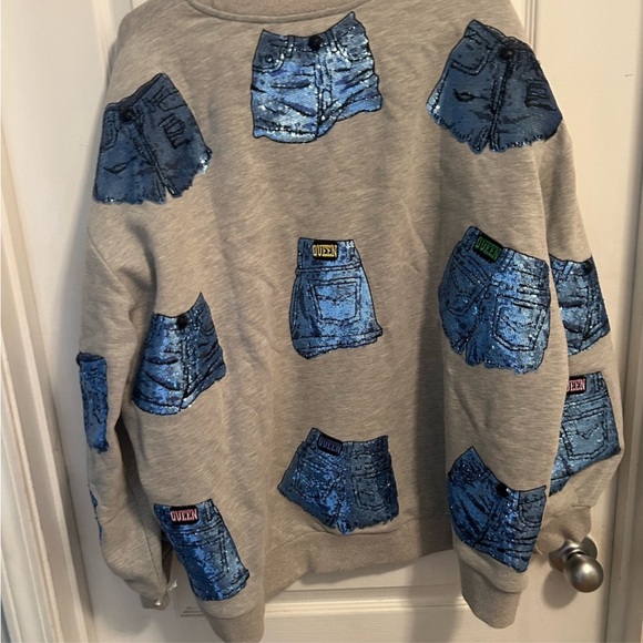 QUEEN OF SPARKLES Gray Sweatshirt with Blue Sequin Shorts Design - Picture 3 of 6